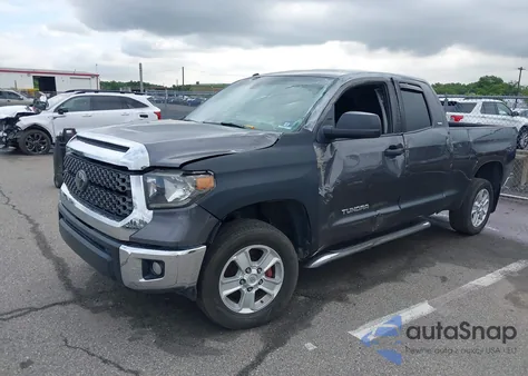 2019 Toyota Tundra Double Cab Sr/Double Cab Sr5 z USA, uszkodzony, nr VIN 5TFUM5F13KX081105